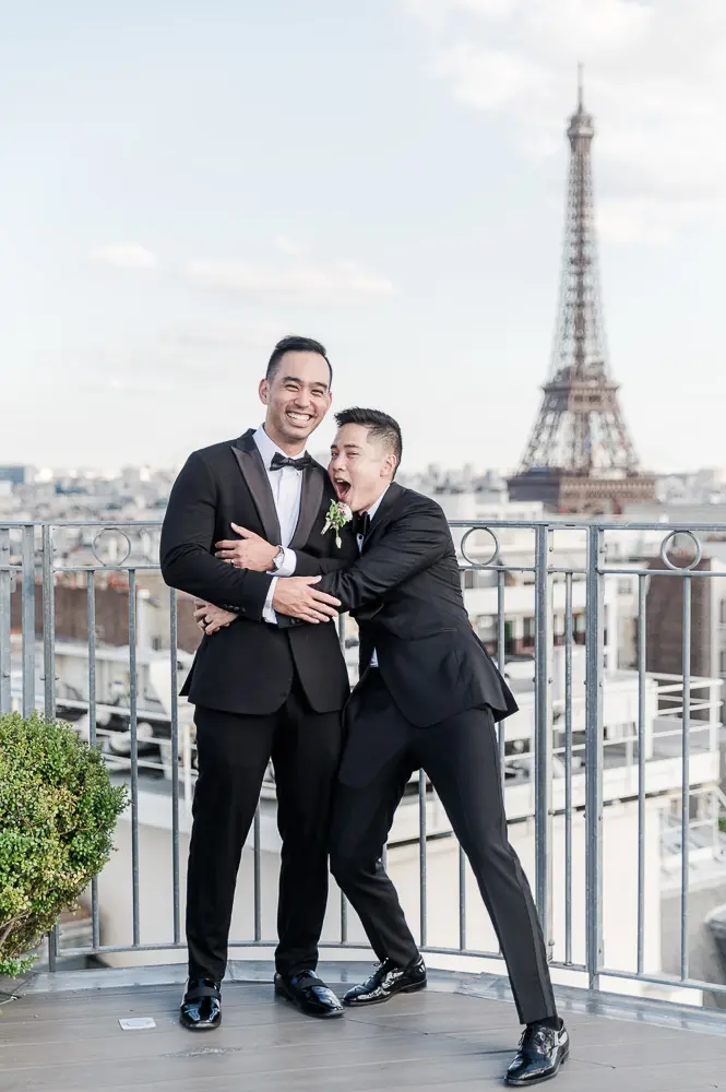 best man and groom at a wedding for the funny shot