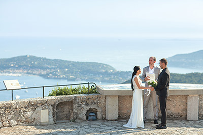 eze-ceremonies-08 Happy couple eloping in Paris