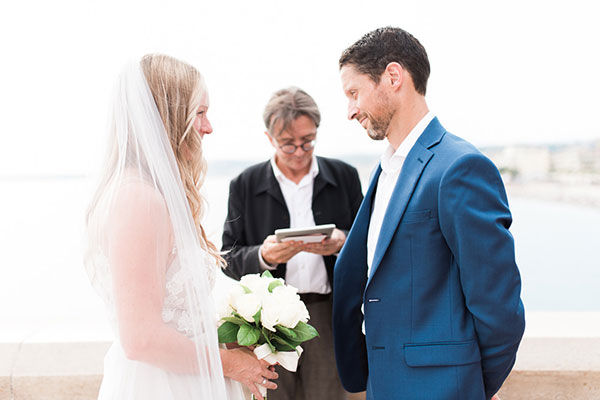 Love Gracefully Ceremonies in Paris
