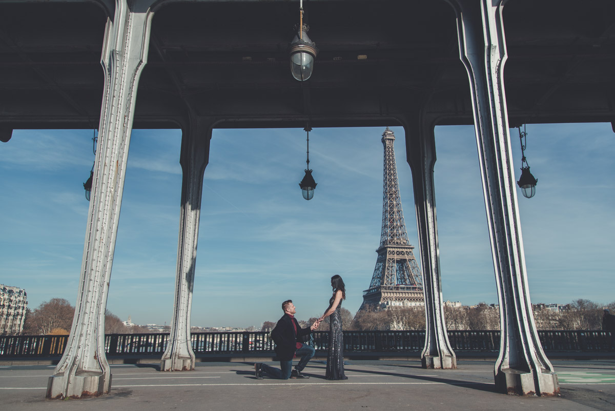 The groom redoing his proposal with the eiffel tower, 25 years ago