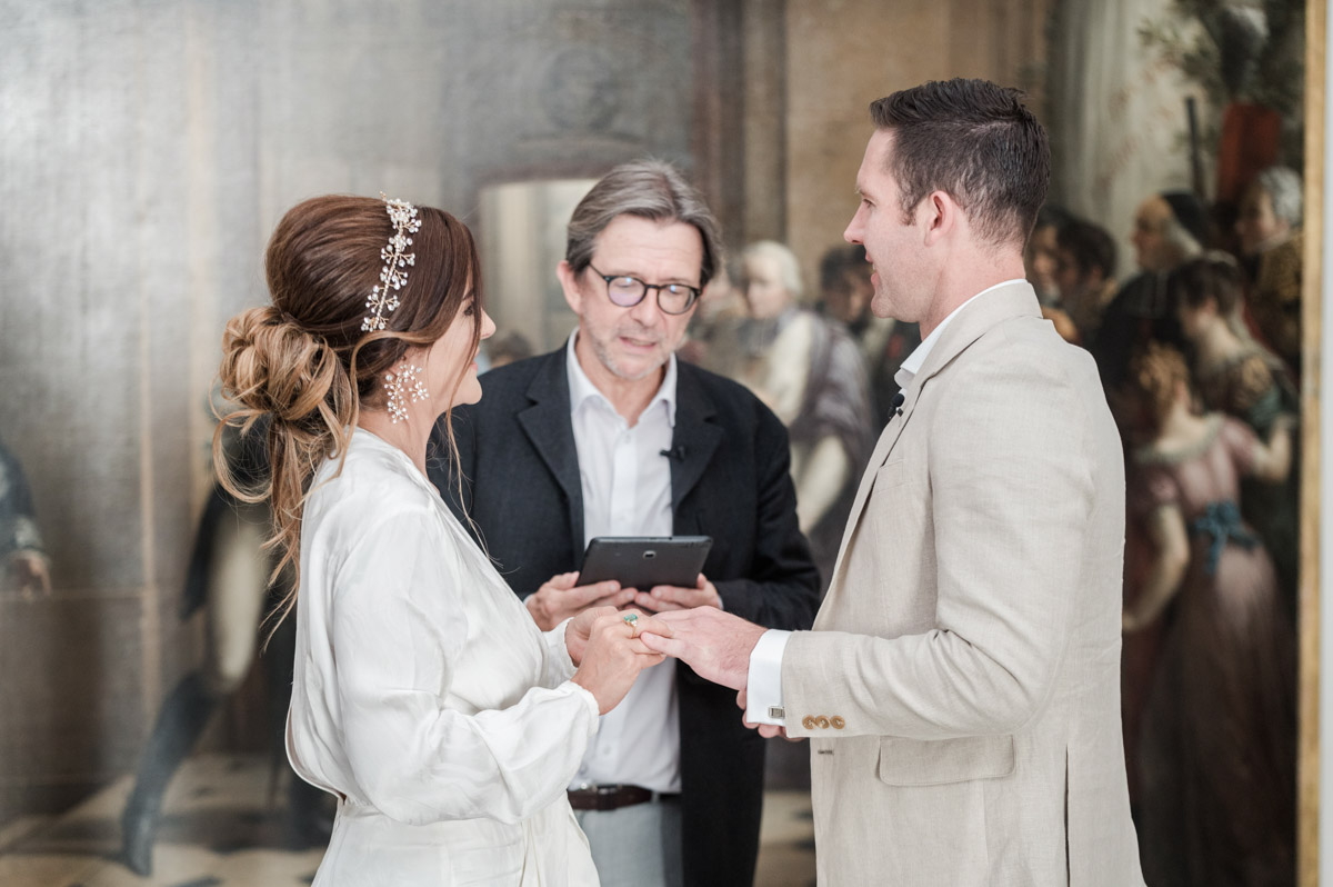what a most beautiful to exchange vows in front of old vintage painting