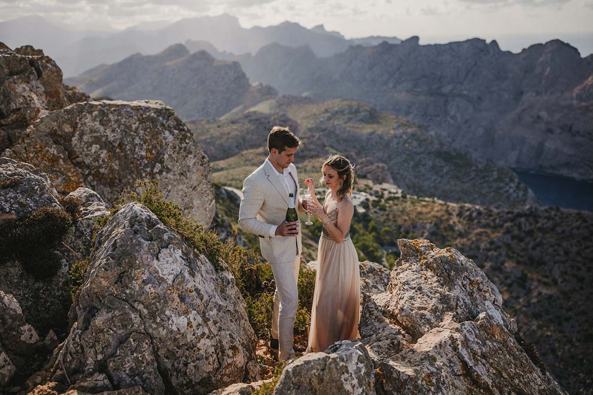 bride and groom at sunset at a balcony above ROME