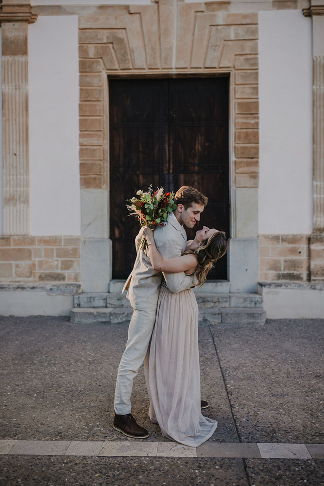 The funny moments after the ceremony, walking in the streets