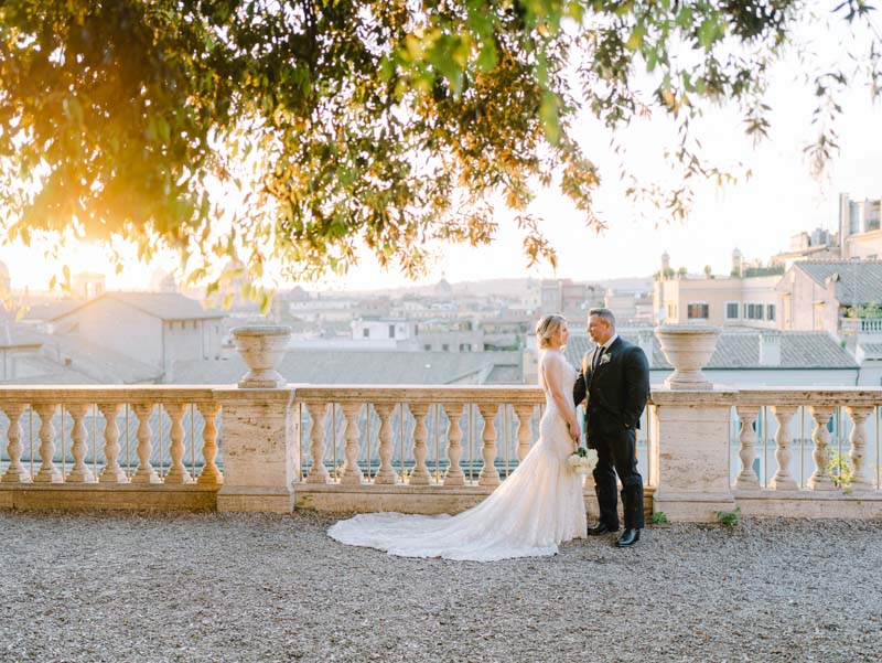 sunrise for the couple at the balcony above the capitol