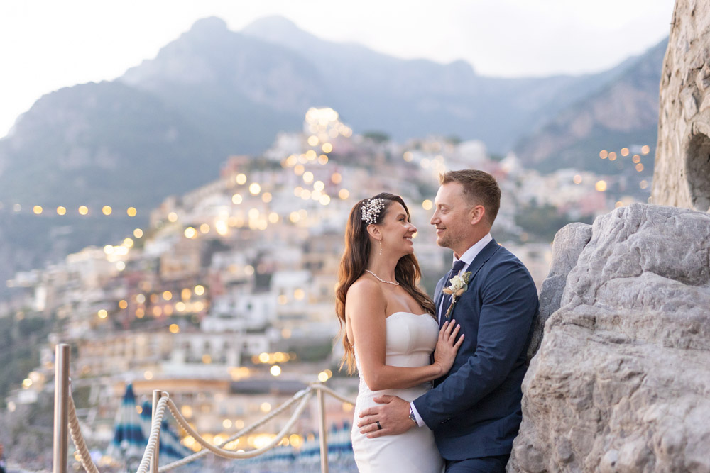 A gorgeous moment with the couple facing each others realizing they get married