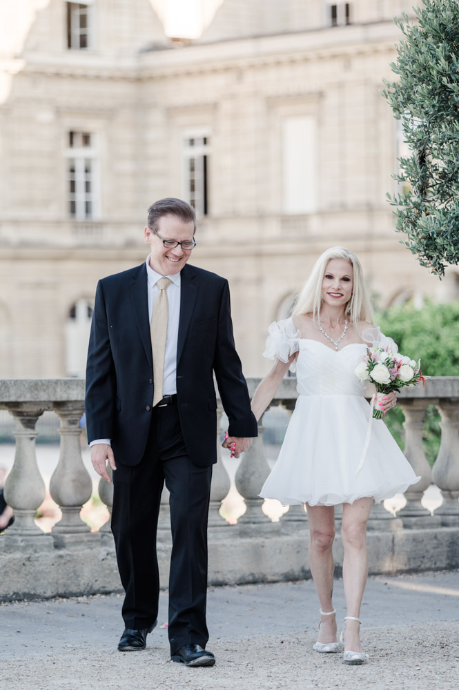 the couple in front of the senat before the ceremony