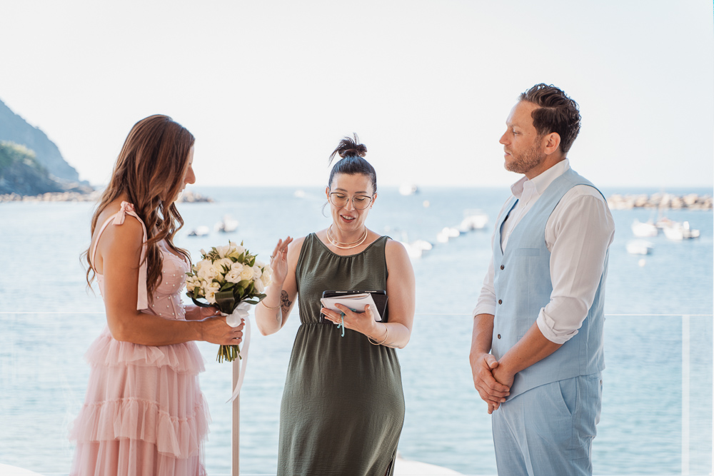 vow renewal in cinque terre – 005