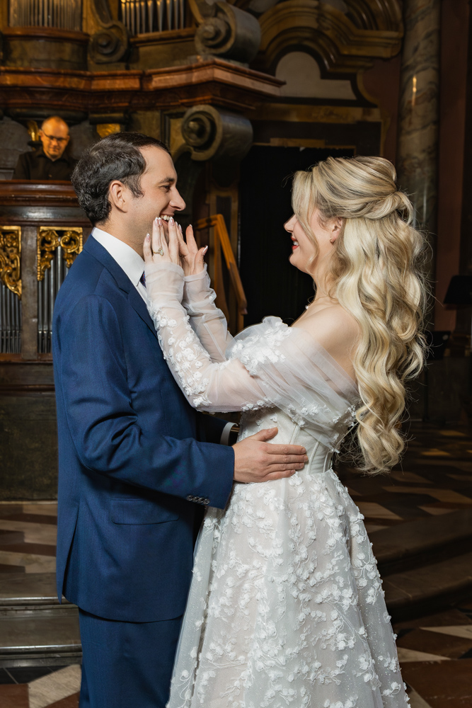 Elopement wedding in Prague-11