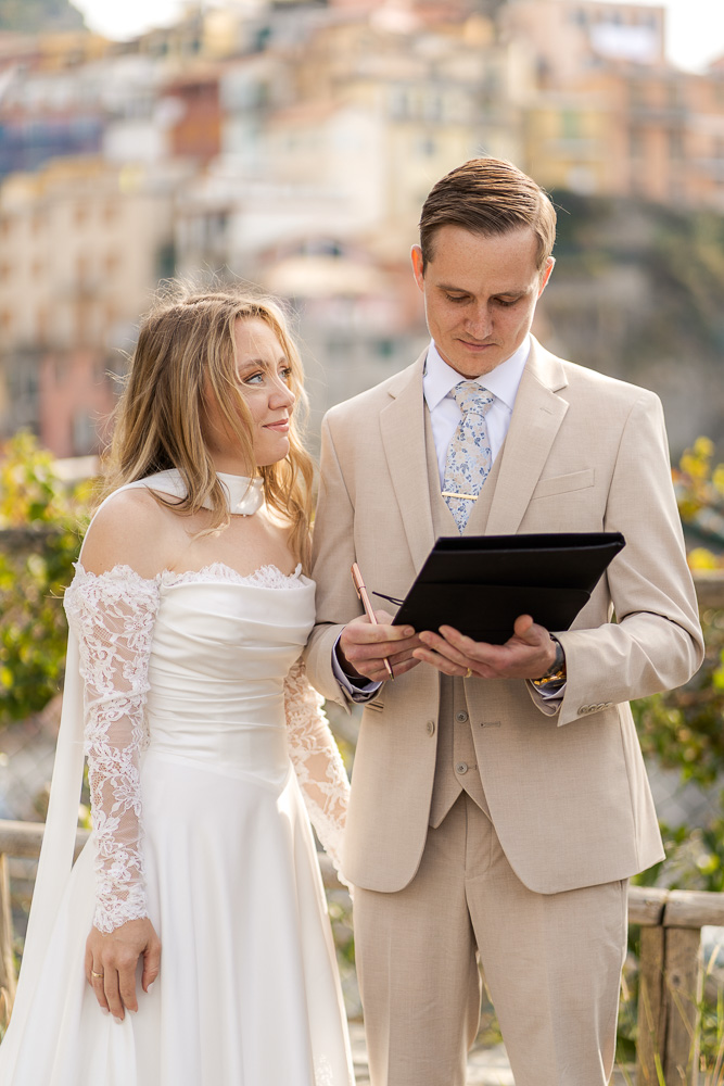 elopement in Cinque Terre-13