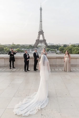 elopement in Paris, France-05 Elopement ceremony at Trocadéro Paris with small group of guests